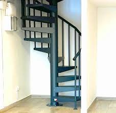 escalera caracol interior